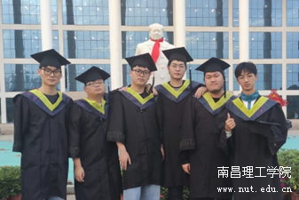 从南理到中国药科大学博士，一路深耕终圆梦